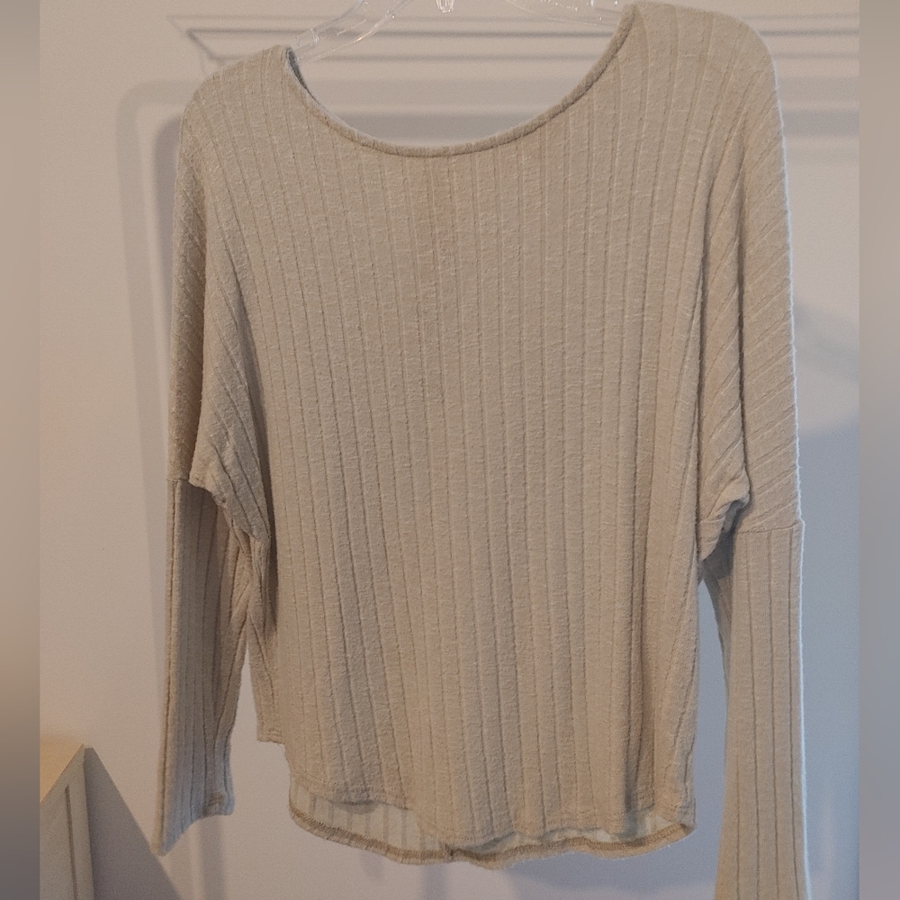 4/$20 Zipper back top
